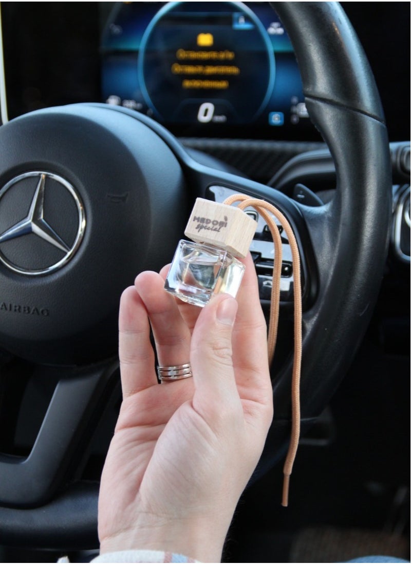 MEDORI - Liquid Hanging Car Air Freshener in a Cardboard Package with Fragrance With an exotic and enchanting Aroma has scent tester Monaco analogous to Fragrance made in France 6ml - Image 1