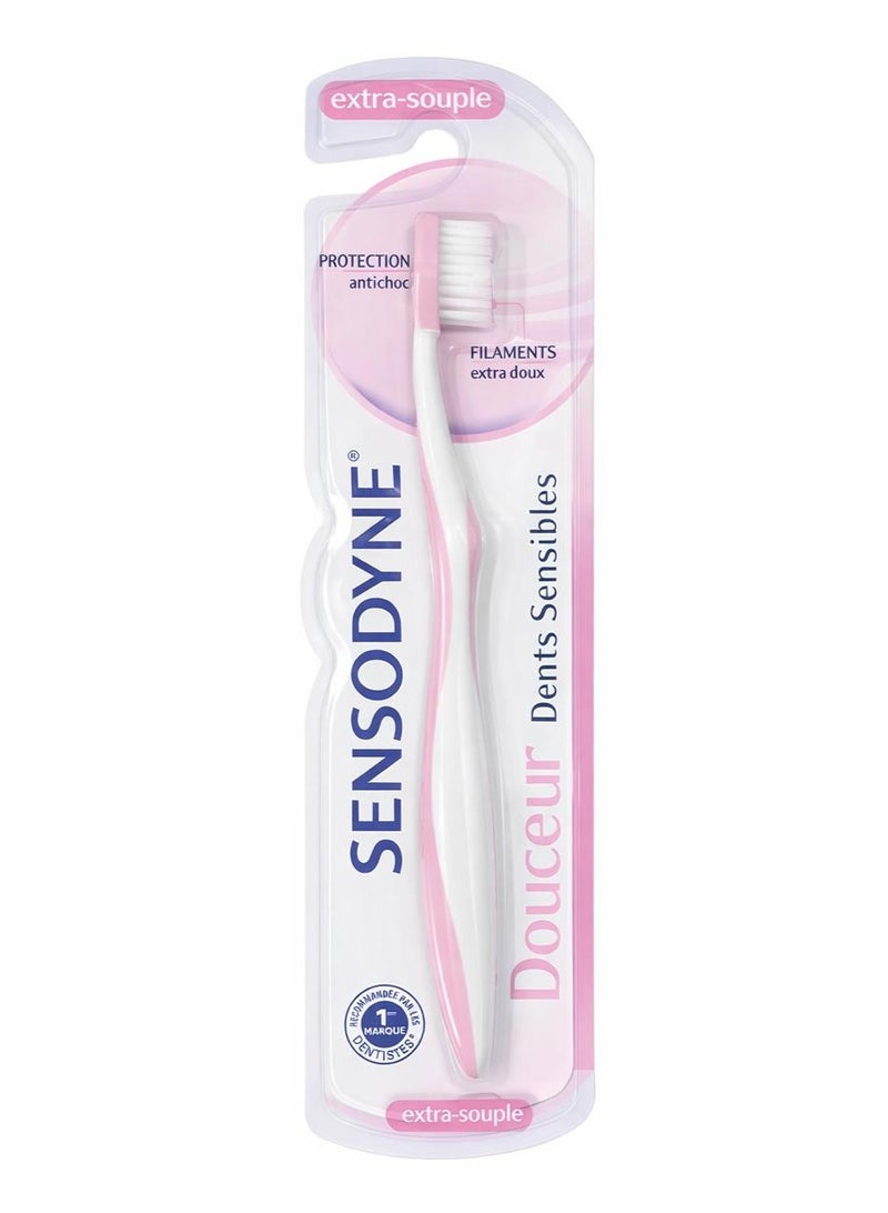Sensodyne Extra souple Dents Sensitive Teeth Toothbrush - multicolor