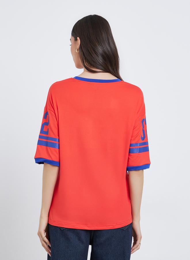 تايك تو تيشيرت فضفاض بطبعة جرافيك - Image 4