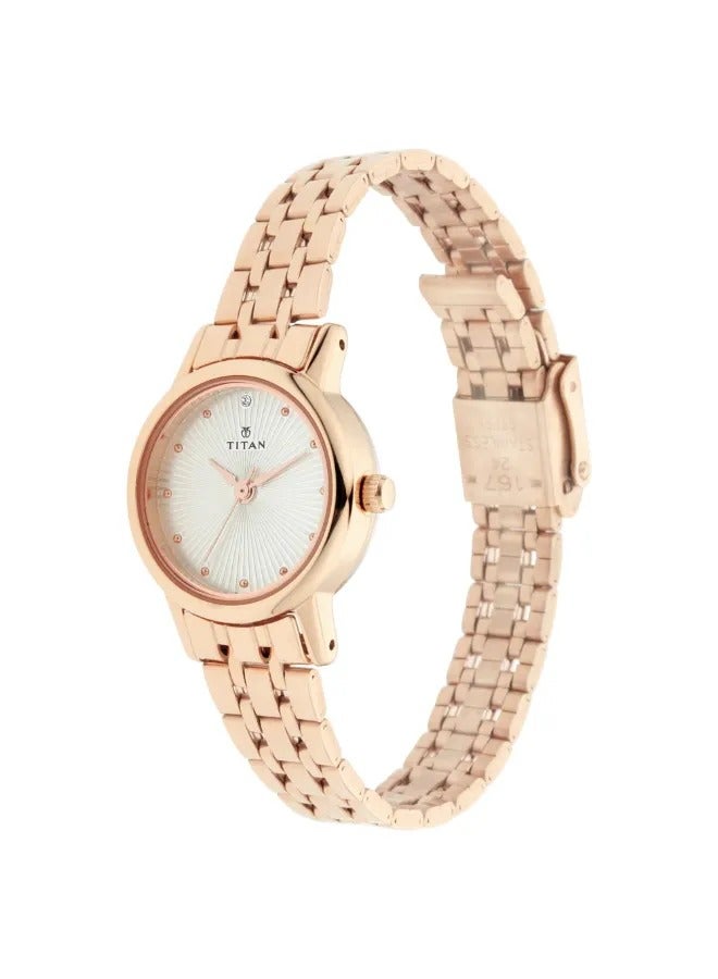 TITAN Women's Analog Round Shape Stainless Steel Wrist Watch - 2593WM01 - 31.5 Mm  - Image 3