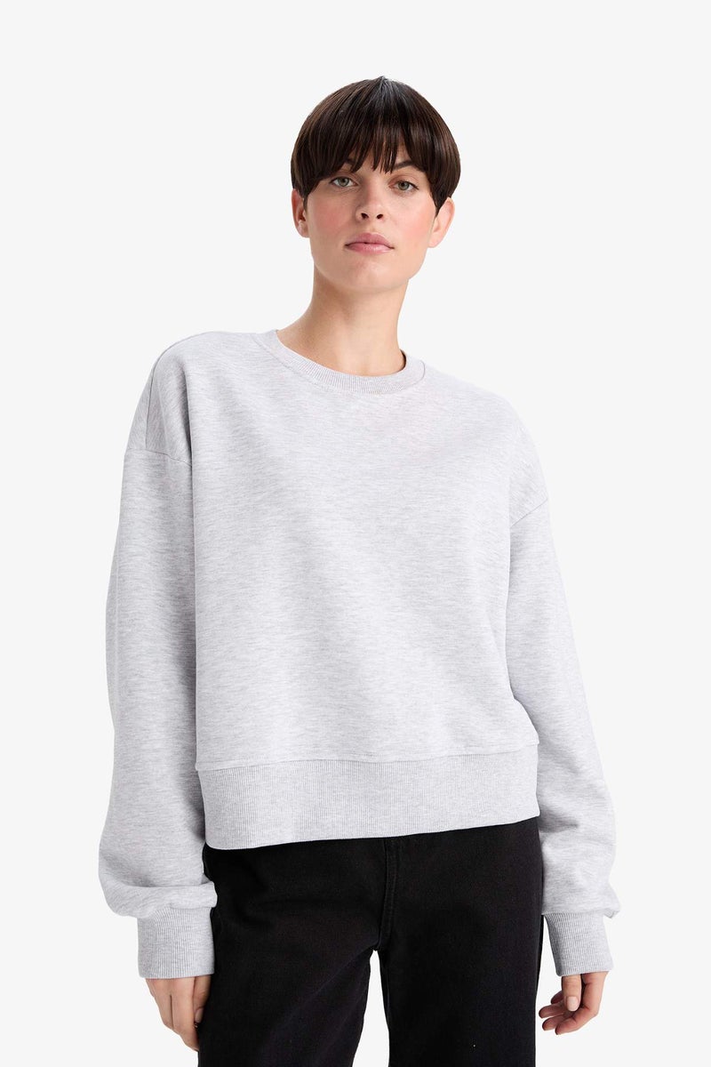 DeFacto Boxy Fit Basic Sweatshirt - Image 4