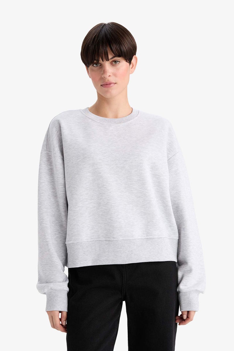 DeFacto Boxy Fit Basic Sweatshirt - Image 1