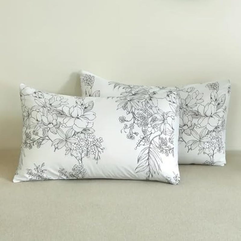 Loquat King size 6 piece floral bedding set in black and white vintage style. - Image 5