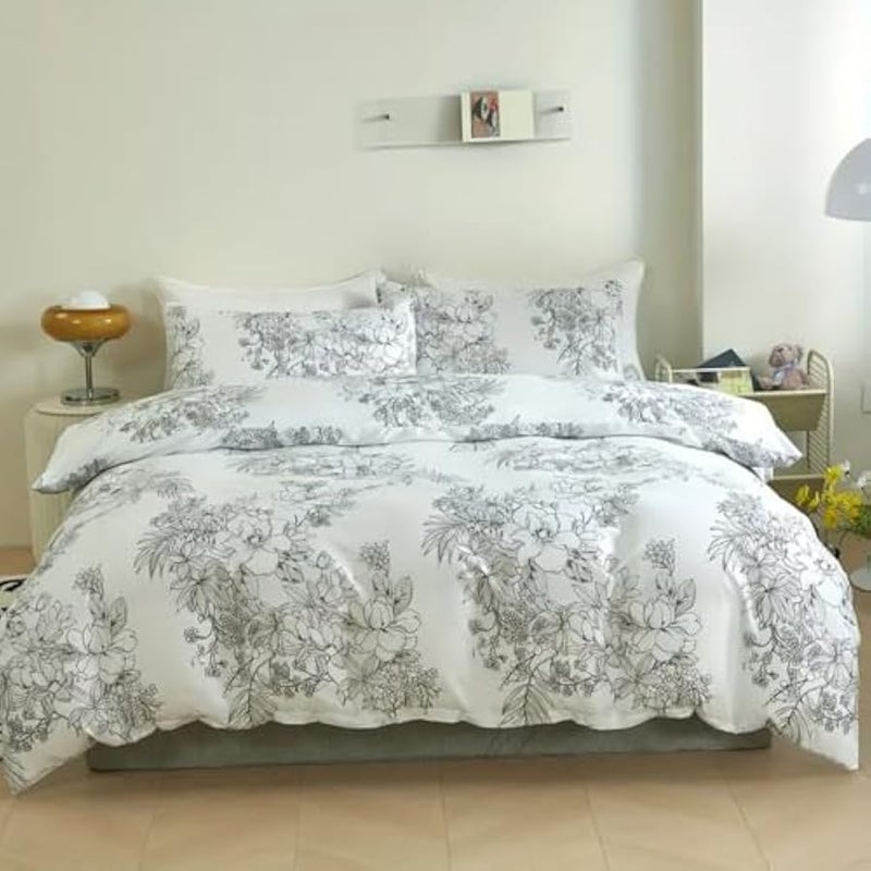 Loquat King size 6 piece floral bedding set in black and white vintage style. - Image 1