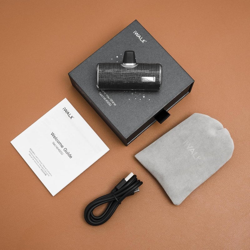 iWalk DBS4500C LinkPod 4S 4500mAh Leather-Design Docking Power Bank for iPhones, Black - Image 5