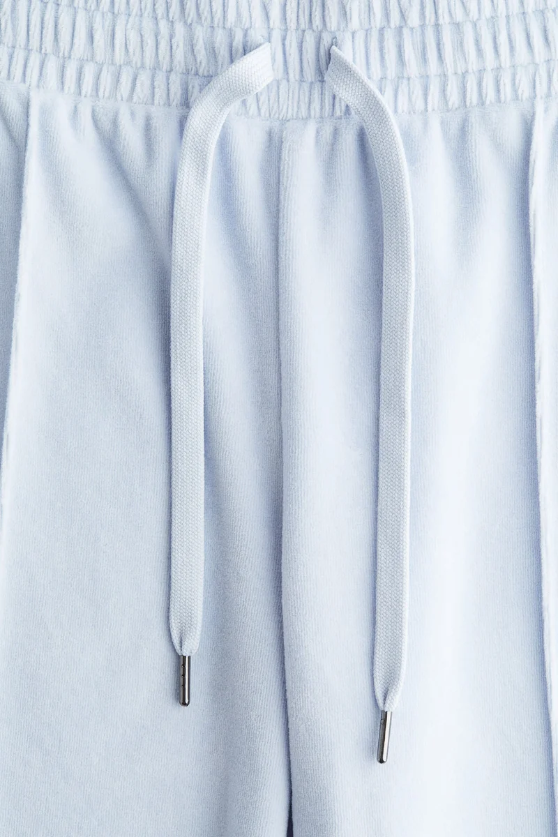 اتش اند ام بنطلون رياضي قطيفة بأرجل واسعة