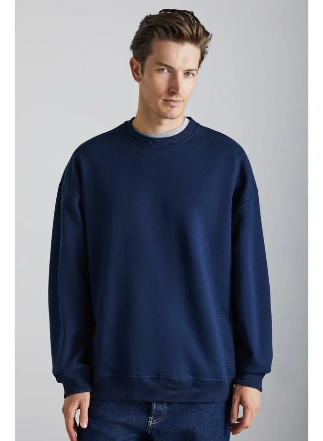GRIMELANGE Stephan Men's Soft Fabric Organic Cotton Oversize Fit Crew Neck Navy Sweatshirt.