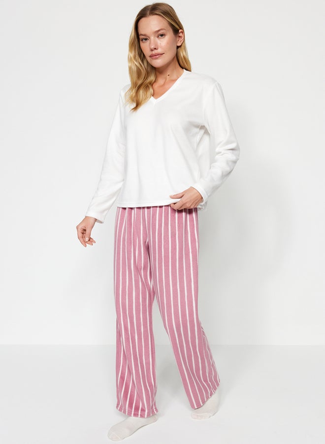 trendyol Striped Winter Knitted Pajamas Set - Image 1