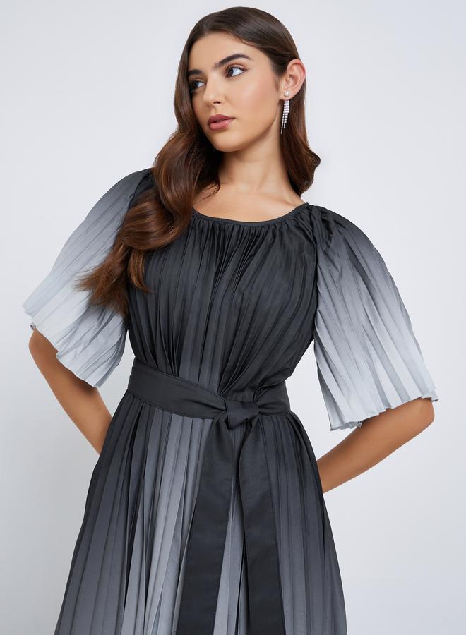 ستايلي فستان ميدي بحافة واسعة وكسرات - Image 3