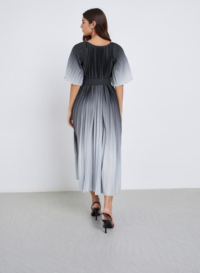 ستايلي فستان ميدي بحافة واسعة وكسرات - Image 4