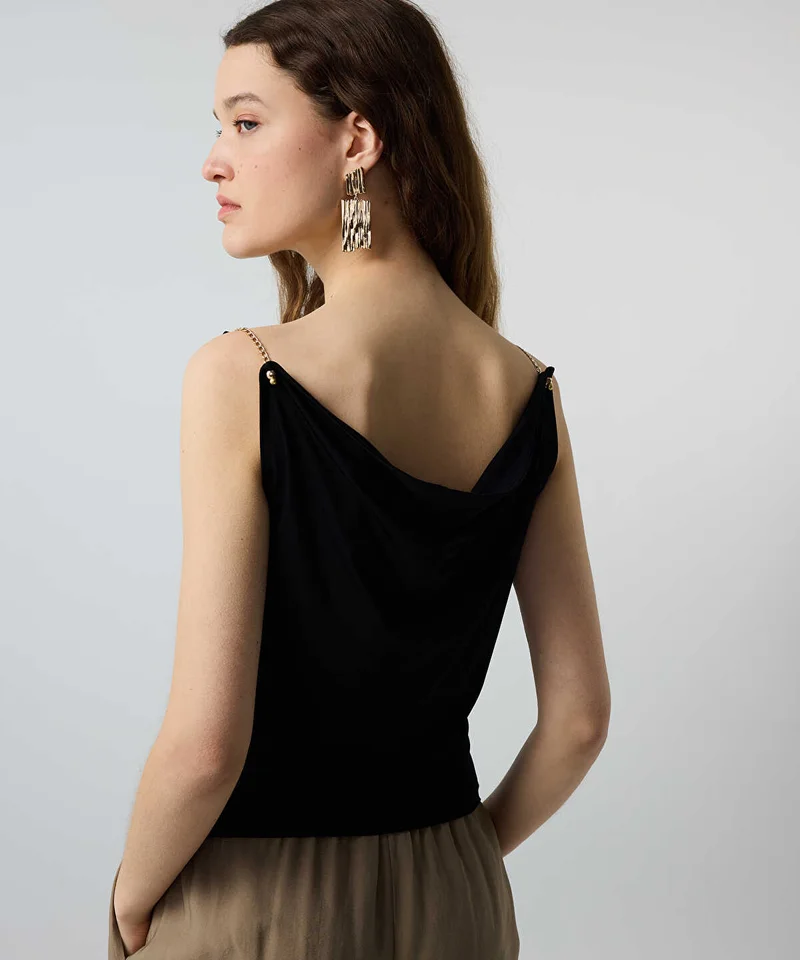 Ipekyol  T-Shirt with Chain Accents for Women | Best Price UAE
