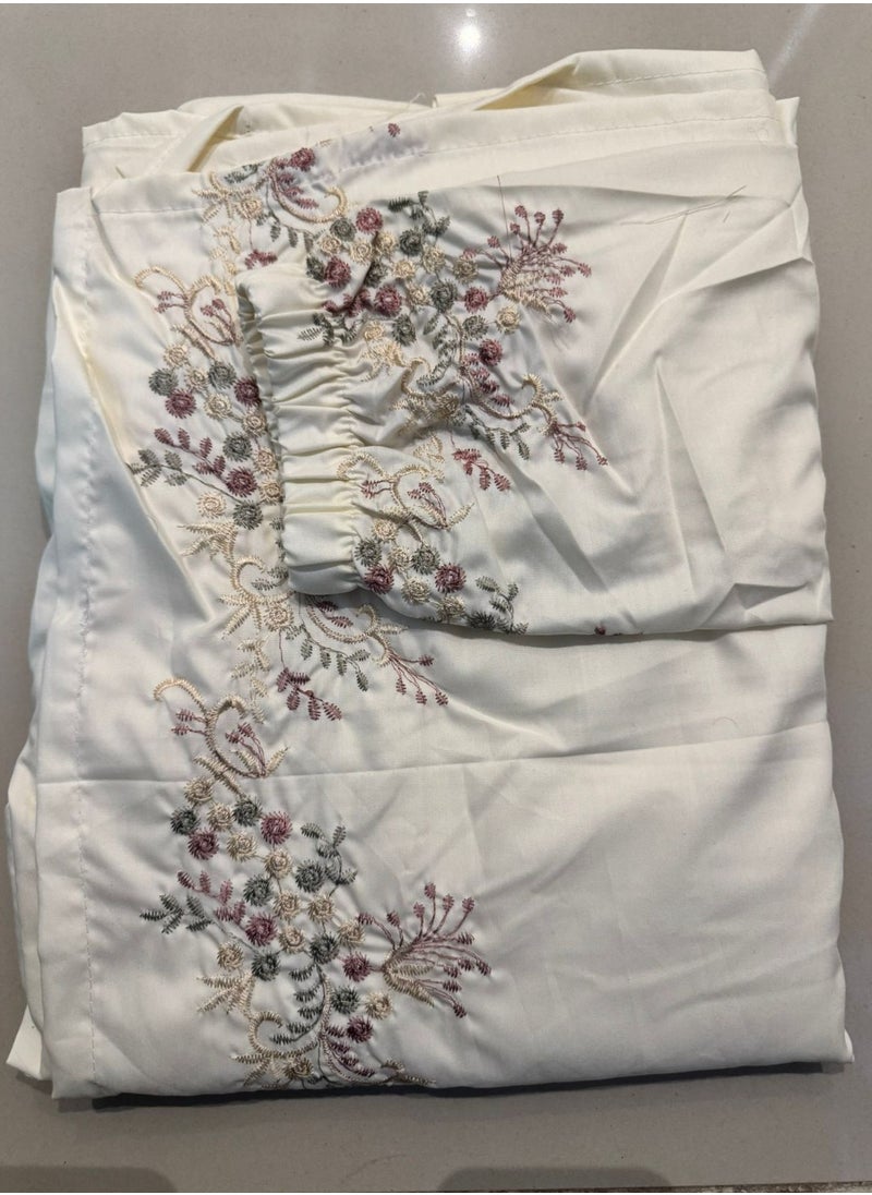 Brides Embroidered prayer shawl, cool cotton, open to wear - set of 3 pieces in different colors  - Image 4