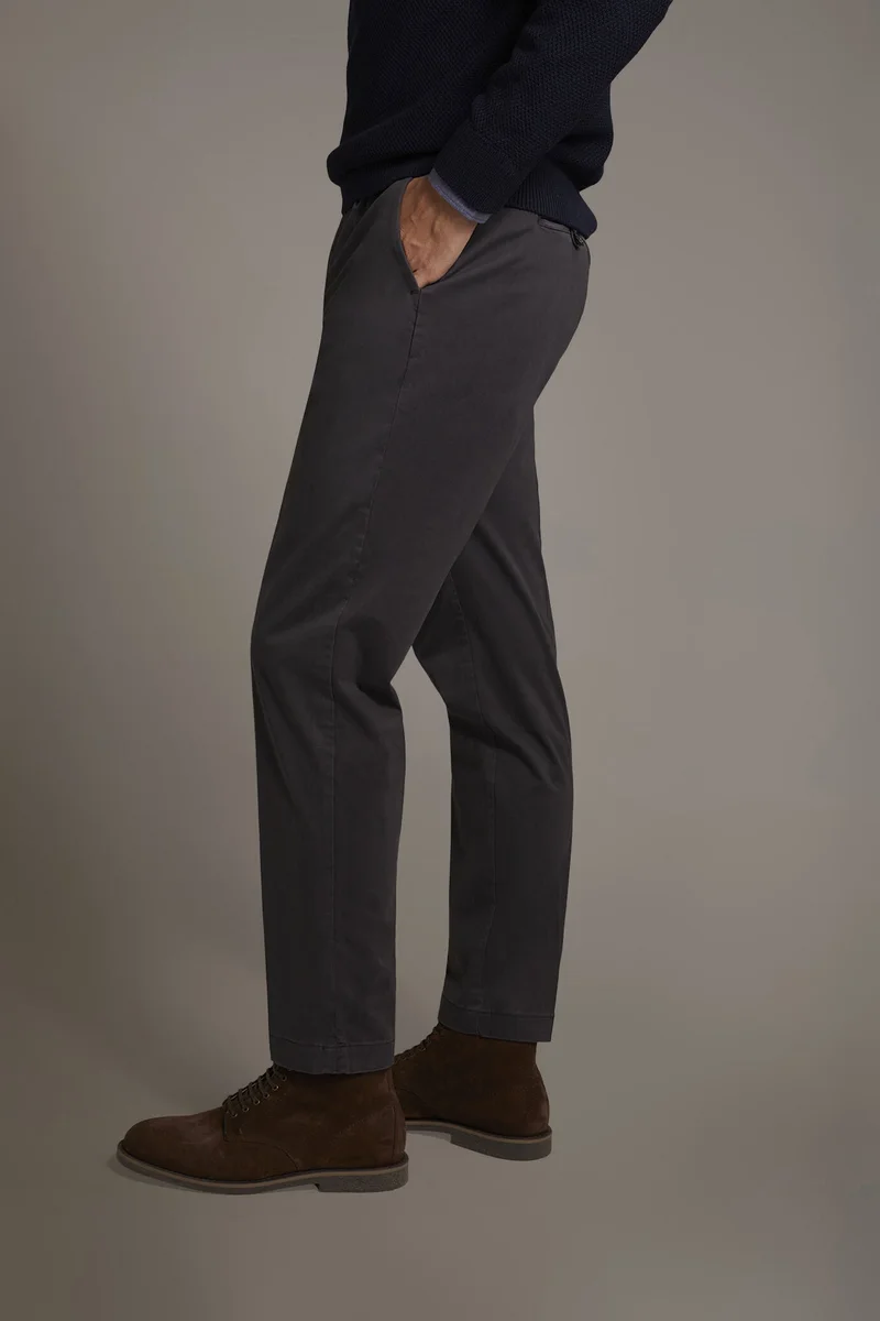 Doppelganger  Chino single pinces - DK Grey for Men | Best Price UAE