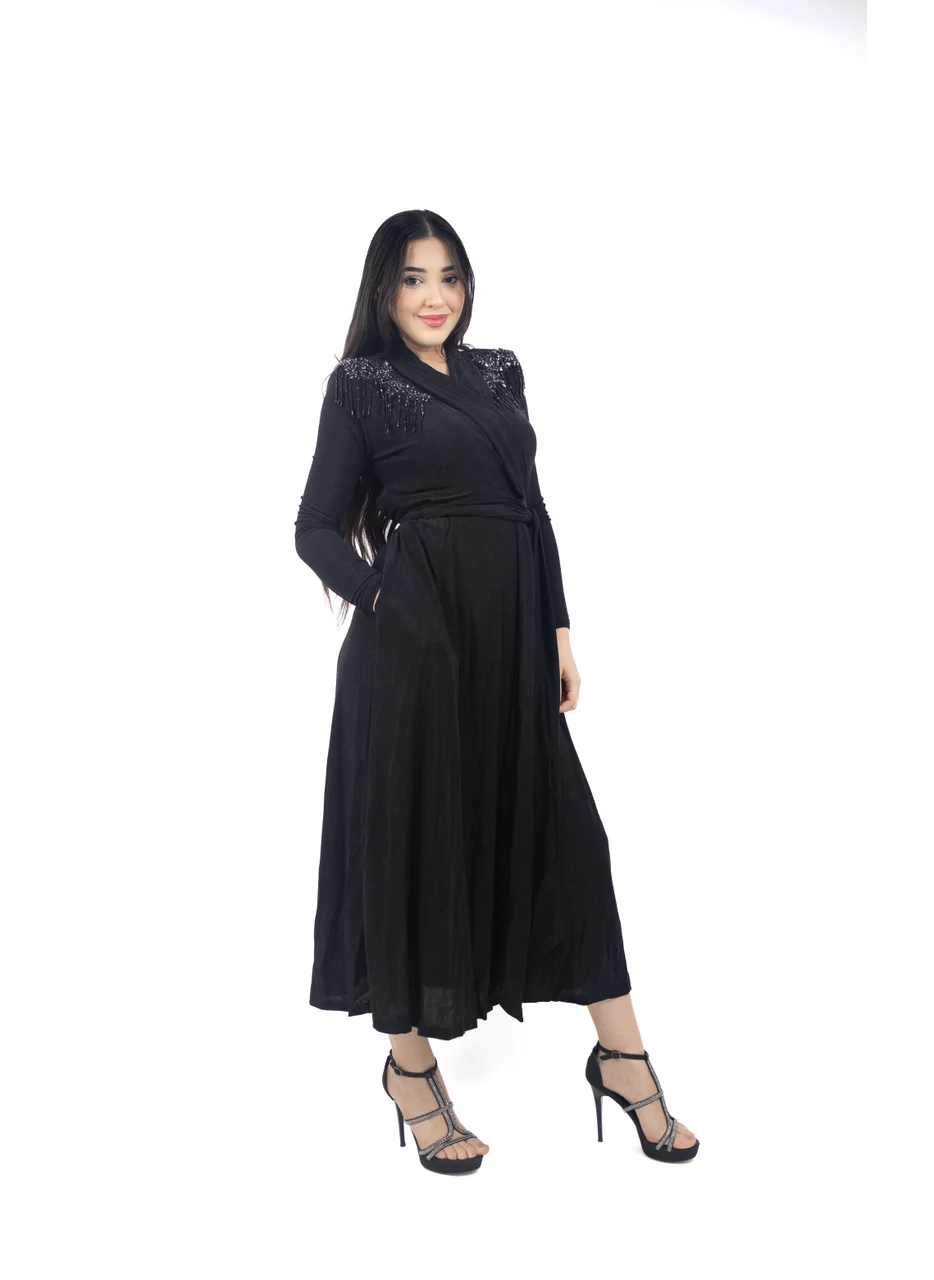 ان لاف Embroidered Crepe Dress