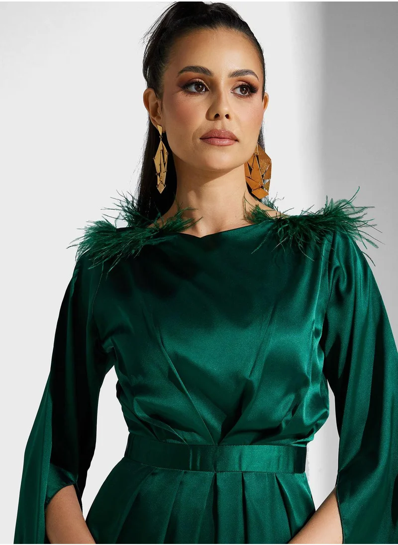 جولدن ابل Fur Shoulder Detail Dress
