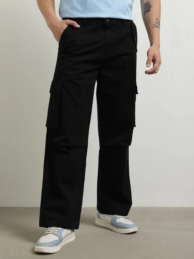 NOBERO  NOBERO Men's Black Cargo Pants - Multi-Pocket for Outdoor Workwear for Men | Best Price UAE