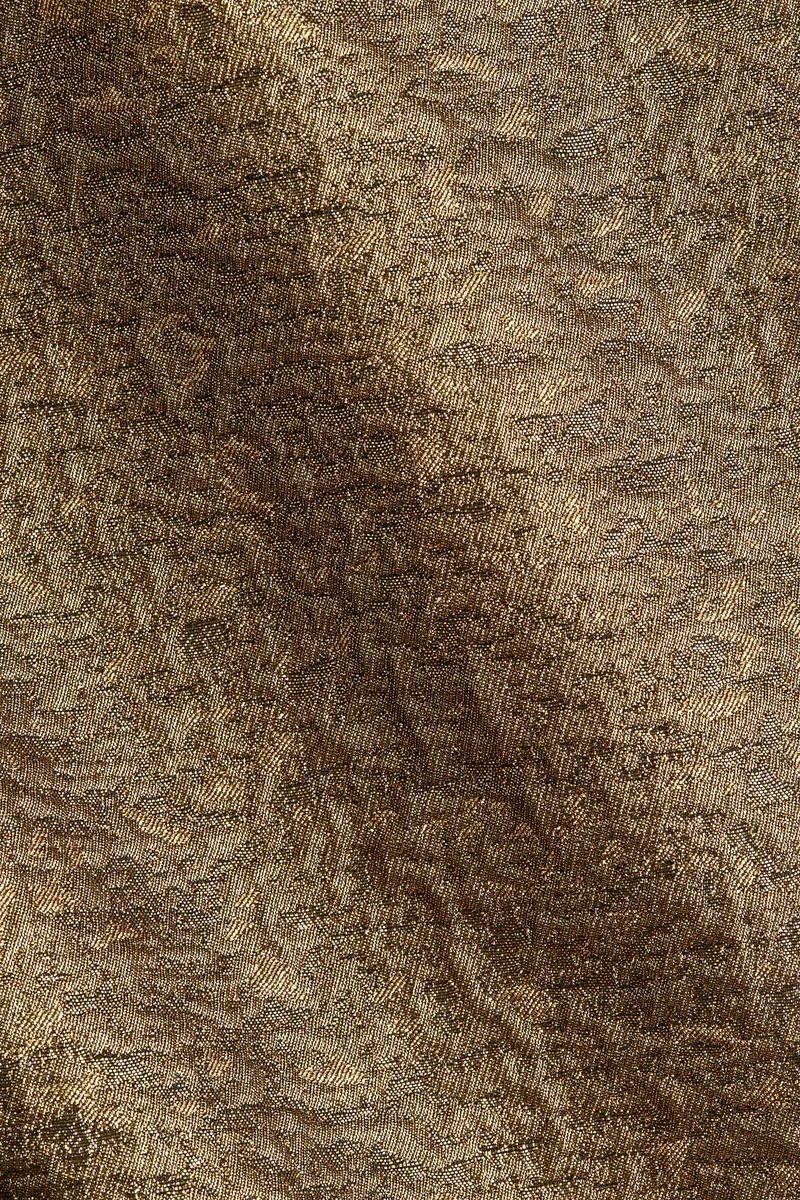 اتش اند ام فستان من نسيج الجاكار اللامع