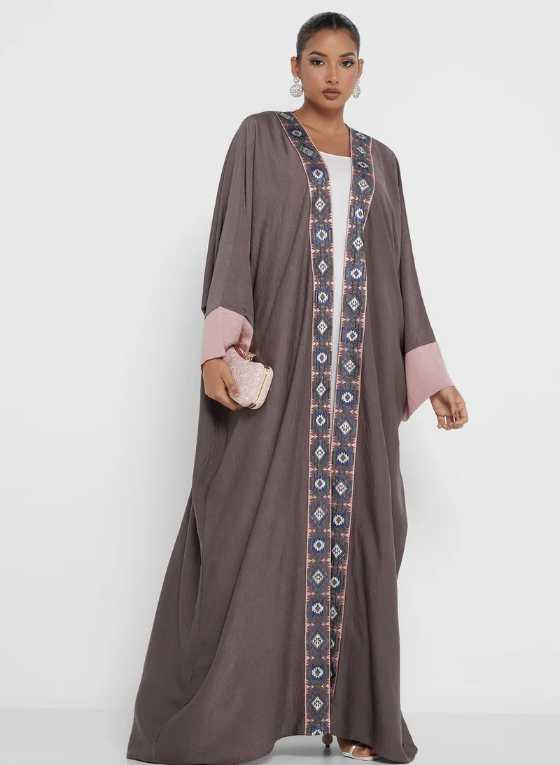hayas closet Embroidered Open Abaya