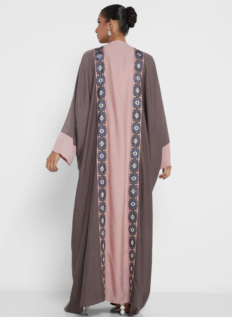 hayas closet Embroidered Open Abaya