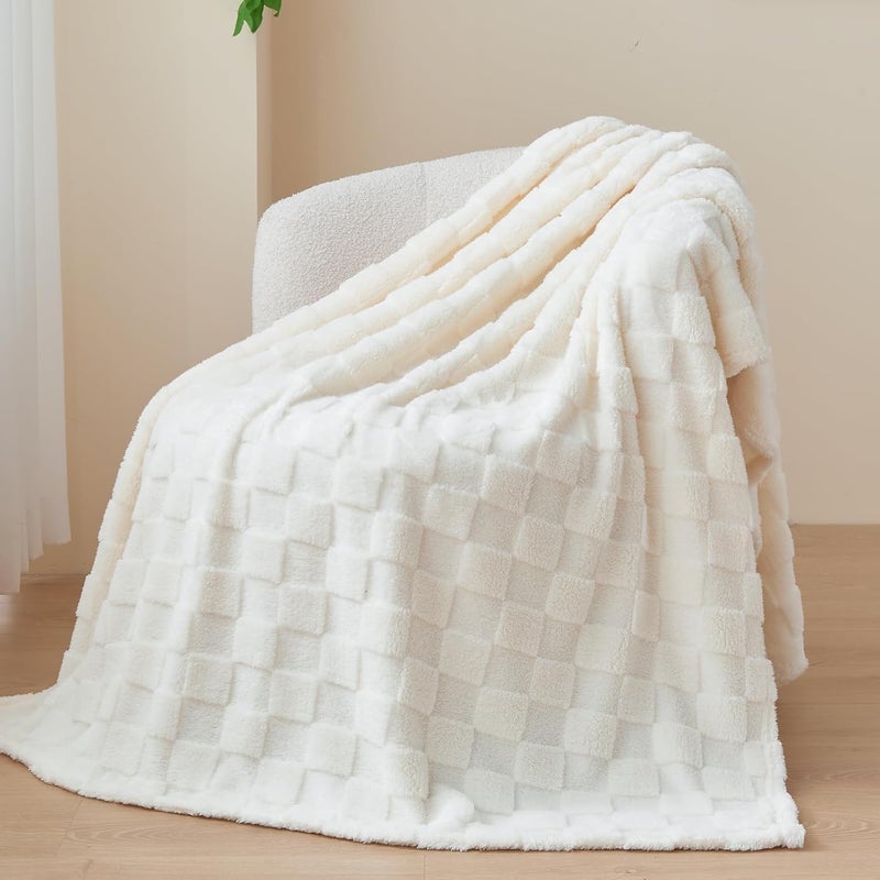 Wajade Fleece Throw Blanket, Fluffy Faux Fur Blanket for Bed Sofa Couch, Soft Cosy Warm Thick Blanket,Checkered White 127x178 - Image 1