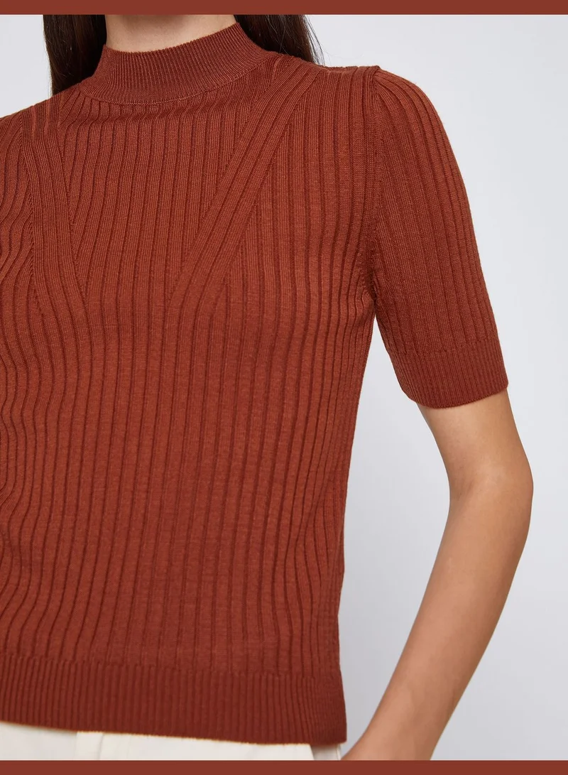 كوتون Tricot Sweater High Neck Short Sleeve
