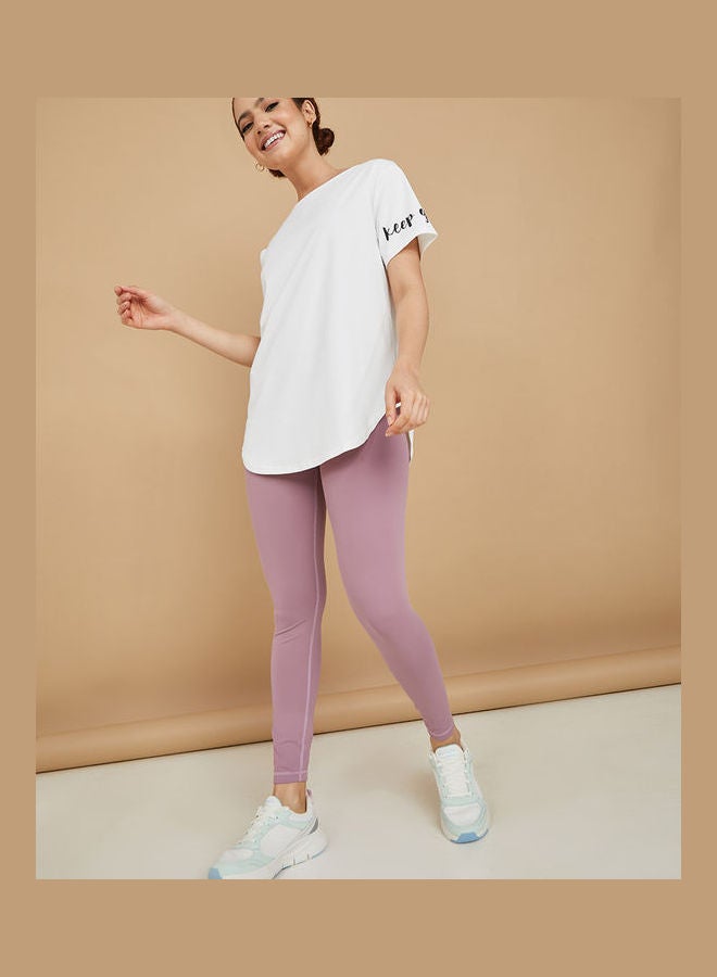 Styli Keep Going Printed Sleeves Back T Shape Mesh Panel Activewear Top  - Image 2