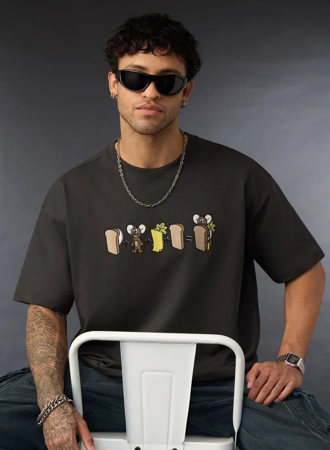 ذا سوليد ستور تيشيرت فضفاض بتطريز توم وجيري