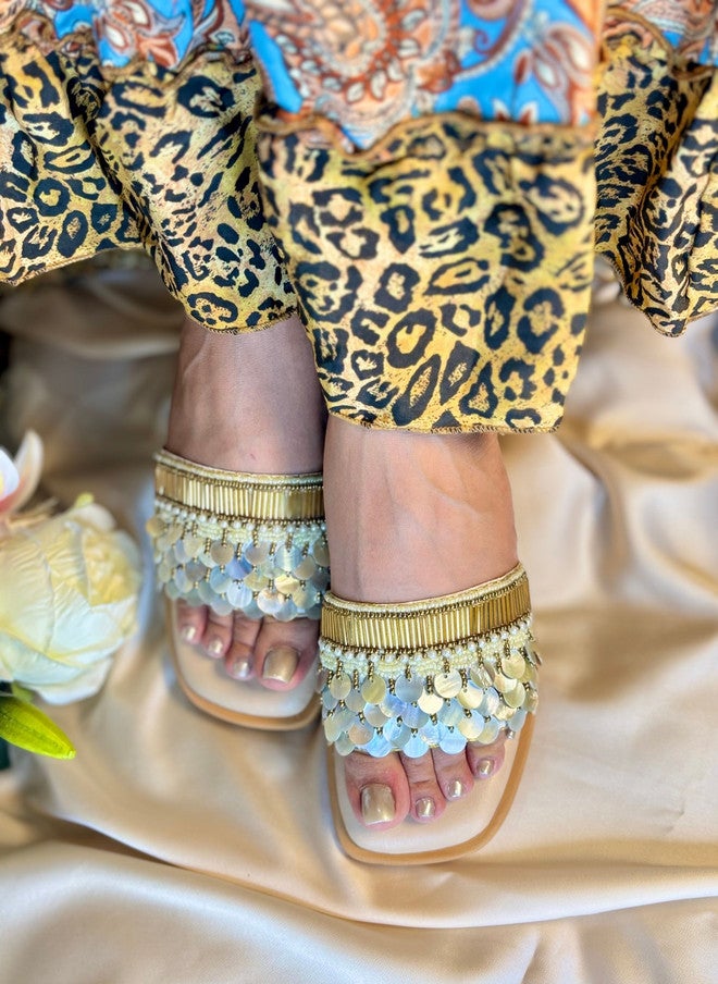صندل ستوريز صنادل نسائية مريحة بلون بيج فاخر - Image 3