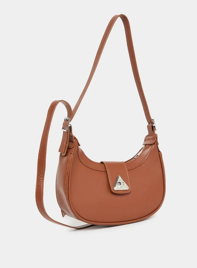 Styli Styli Triangle Metal Shoulder Bag with Zip Closure