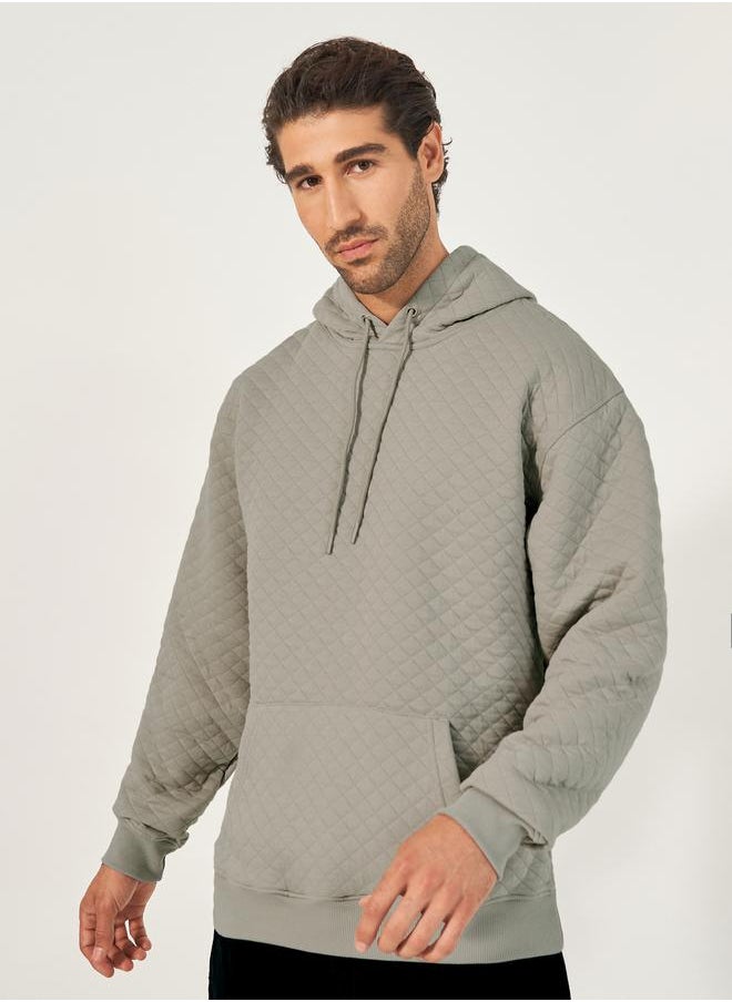 Diamond Quilted Relaxed Hoodie with Kangaroo Pocket - pzsku/ZE7E734D07046F5F5C4FAZ/45/_/1733818979/b73bde93-921f-4e5b-be81-919329937f09