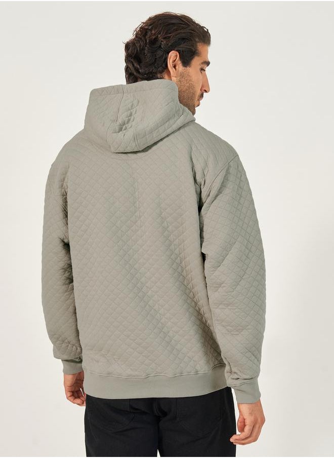 Diamond Quilted Relaxed Hoodie with Kangaroo Pocket - pzsku/ZE7E734D07046F5F5C4FAZ/45/_/1733818996/274ab9f7-7b59-42b5-bdaf-099d12f5793e