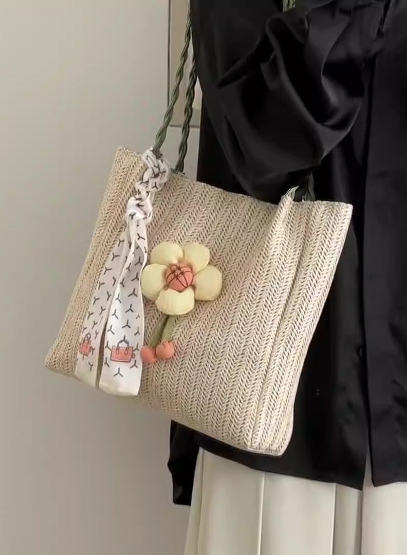 Women's Straw Woven Tote Bag Fashion Simple Large Capacity Shoulder Bag  Bow & Flower Embellished Holiday Bag - Image 1