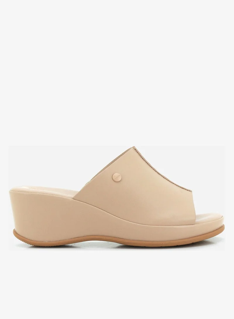 Bata Cross‑Upper Comfort Wedge Sandals