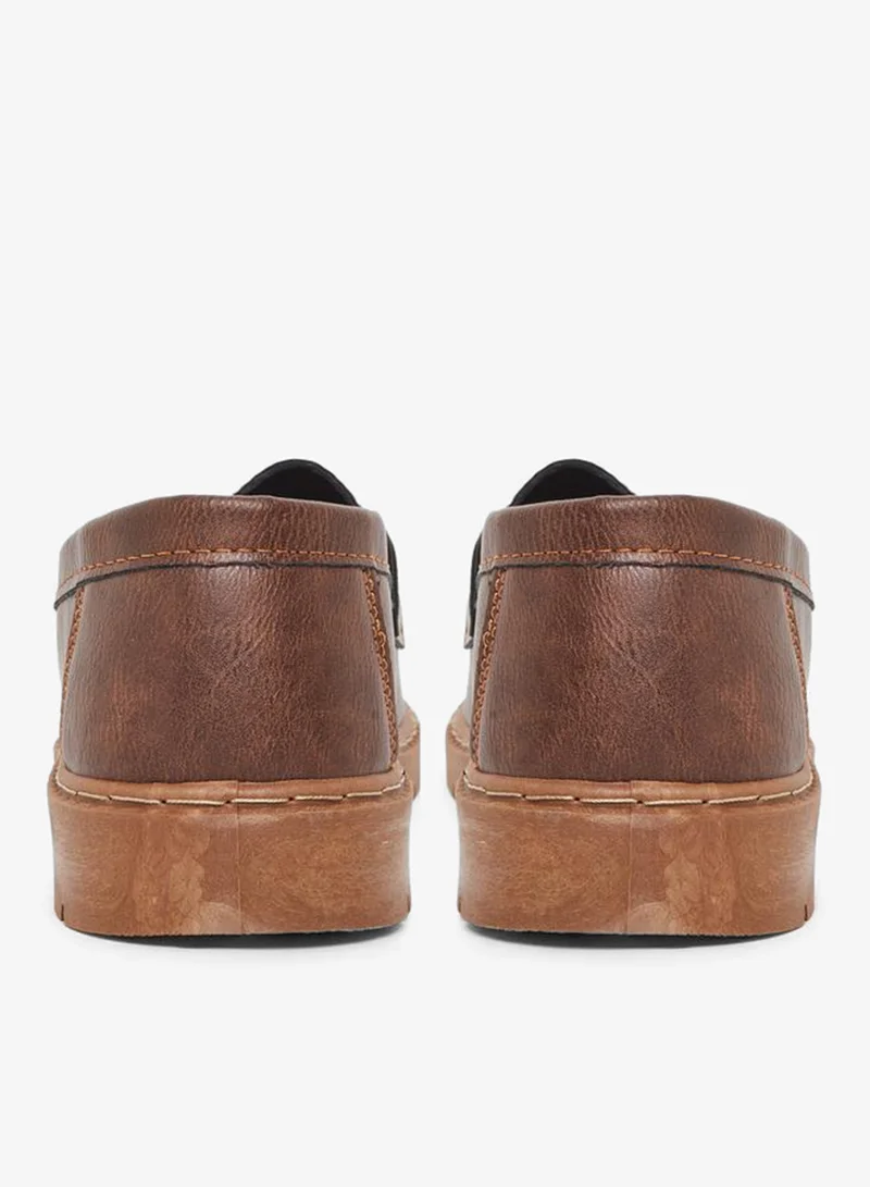 Styli Men Faux Leather Stitch Detail Loafers