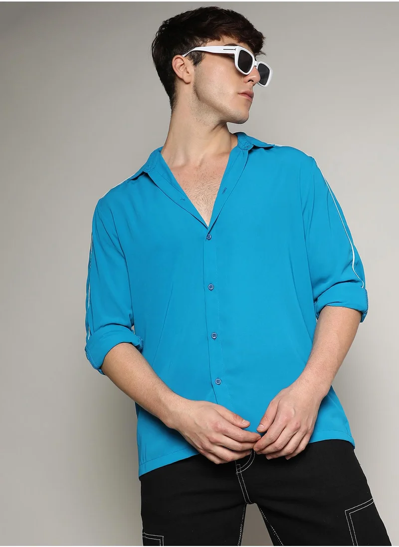كامبوس سوترا Campus Sutra Men's Royal Blue Contrast Piping Shirt For Casual Wear | Spread Collar | Long Sleeve | Button Closure | Shirt Crafted With Comfort Fit For Everyday Wear