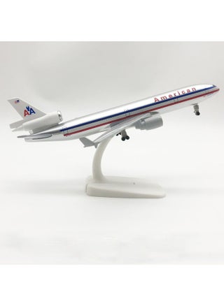 American Airlines MD-11