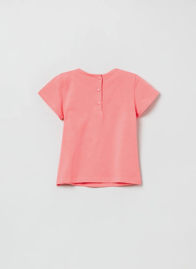 او في اس T-shirt with crochet butterfly