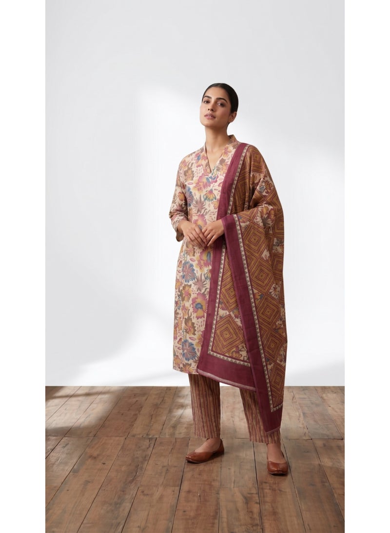 THUGFIT Women's Premium Multicolor Floral Print Kurta Set with Geometric Border Dupatta - Image 3