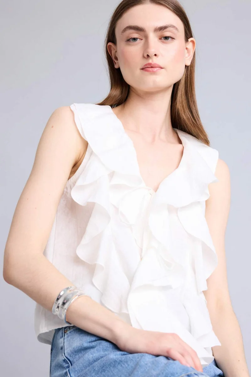 DeFacto Regular Fit Sleeveless Blouse