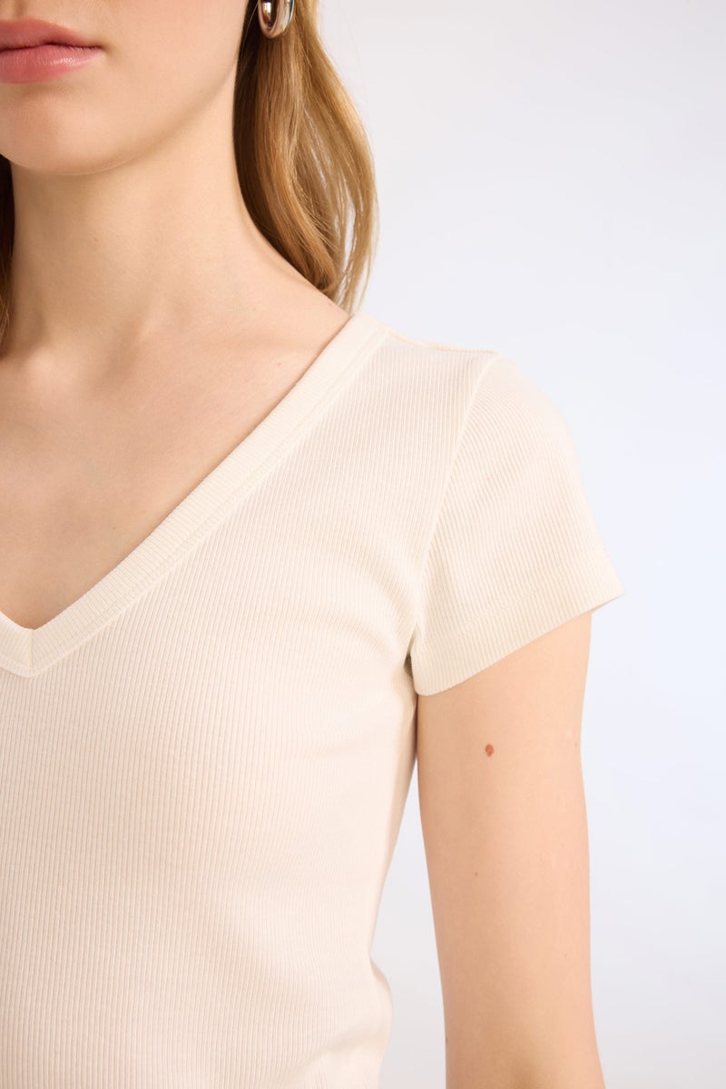 DeFacto Woman Slim Fit Camisole Short Sleeve T-Shirt - Image 3