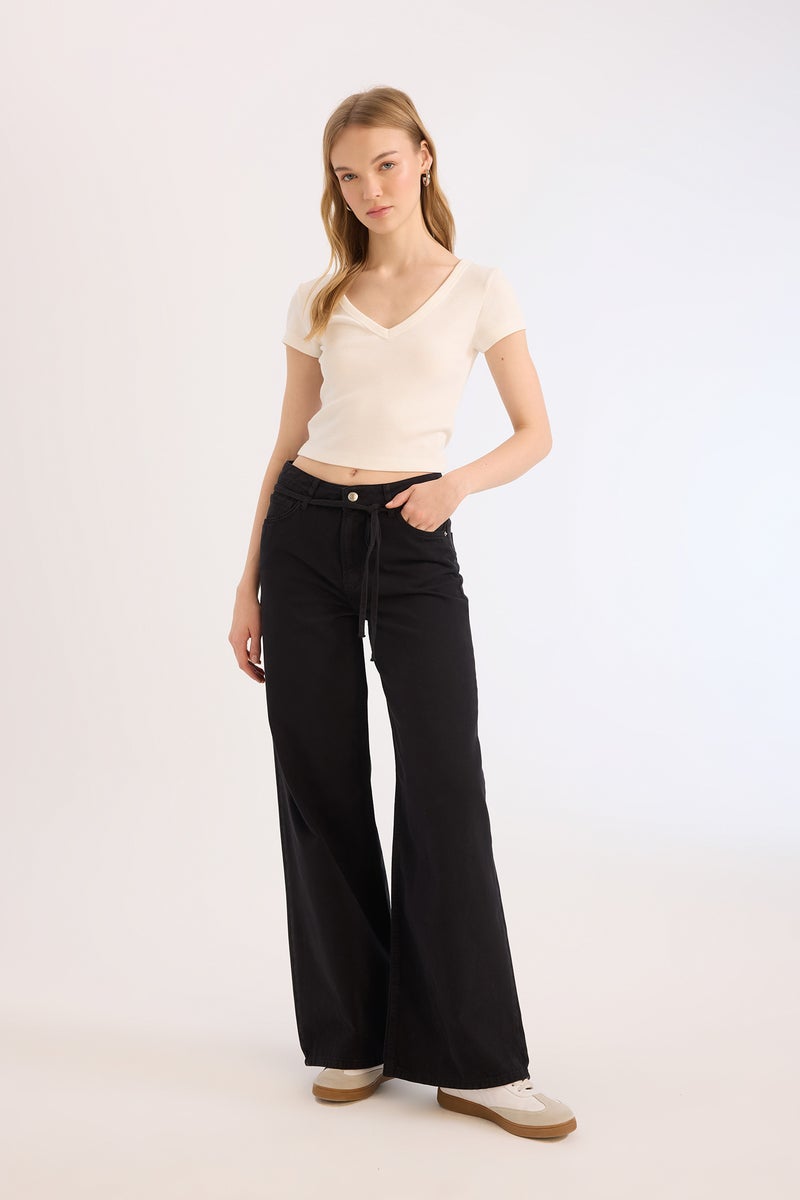 DeFacto Woman Slim Fit Camisole Short Sleeve T-Shirt - Image 5