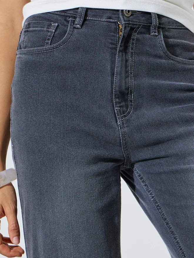 Styli grey Styli Grey Mid Rise Straight Leg Jeans for Women | Best Price UAE