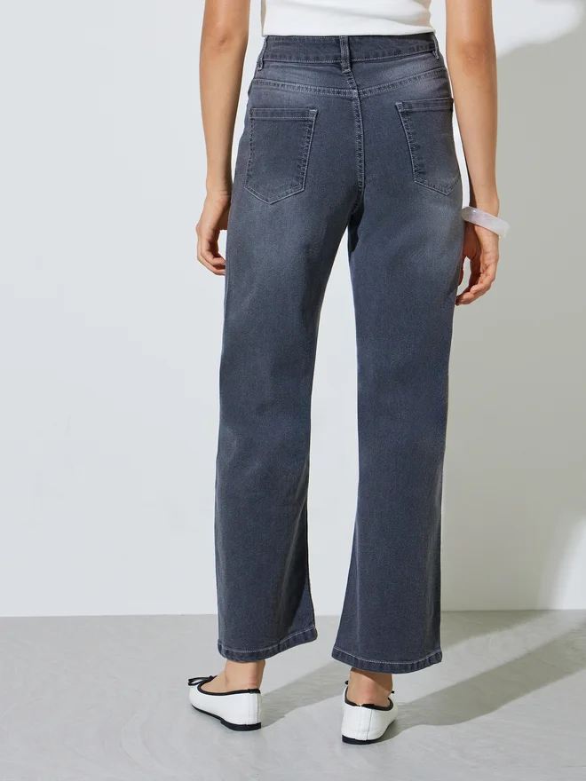 Styli grey Styli Grey Mid Rise Straight Leg Jeans for Women | Best Price UAE
