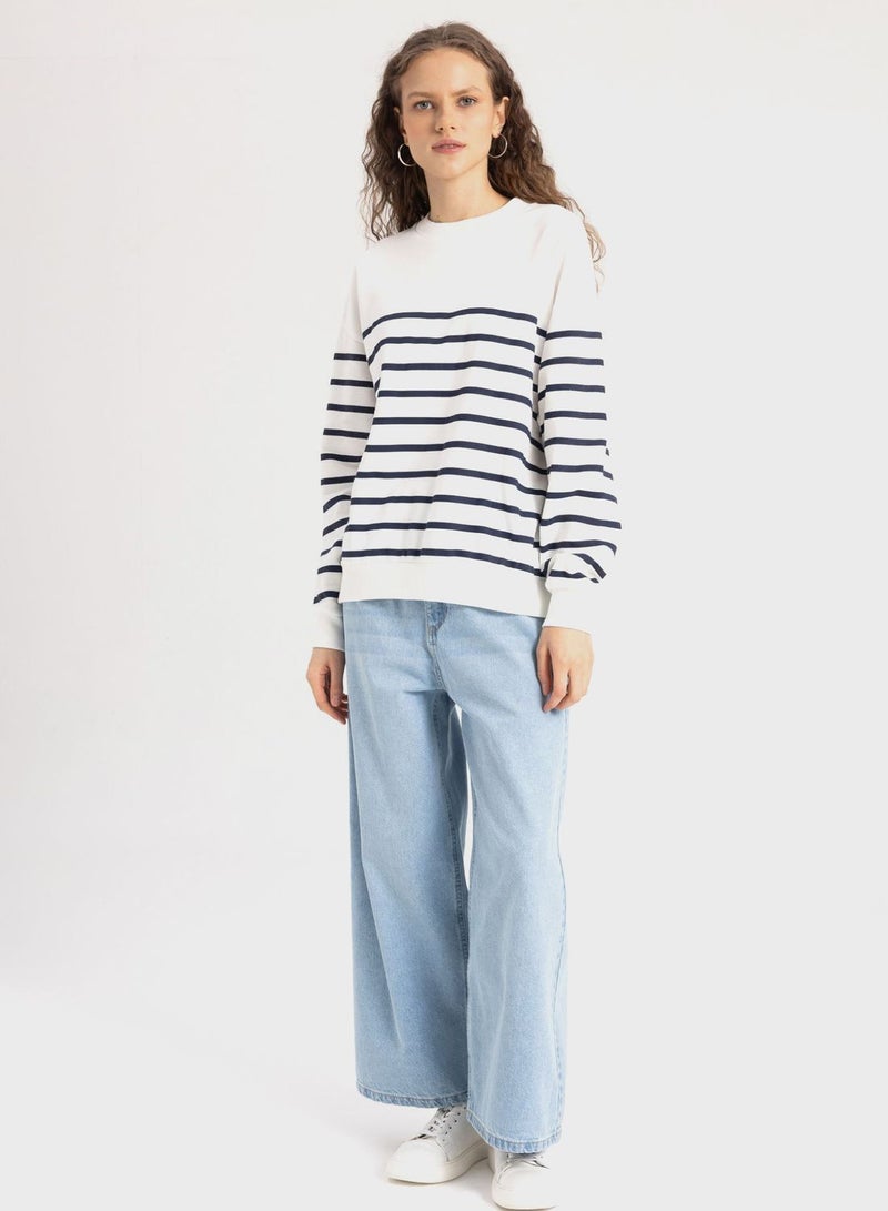 DeFacto Relax Fit Striped Sweatshirt  - Image 5