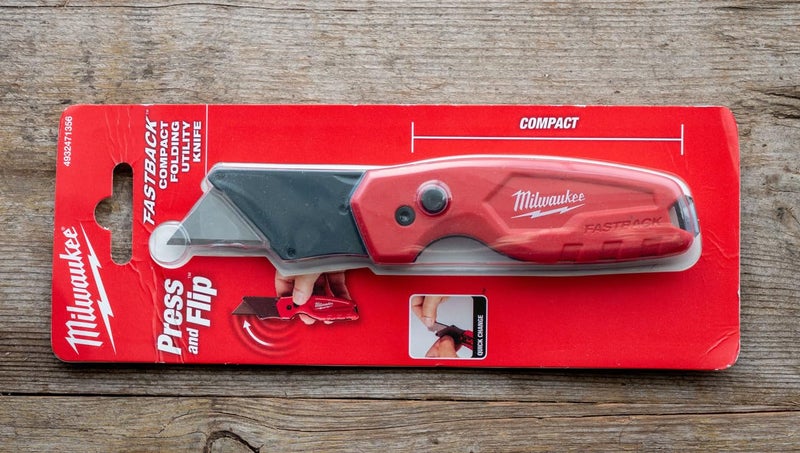 Milwaukee 48-22-1500 Fastback Compact Folding Utility Knife - Image 2