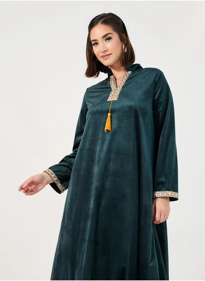 Styli Velvet Look Jalabiya with Lace Trim