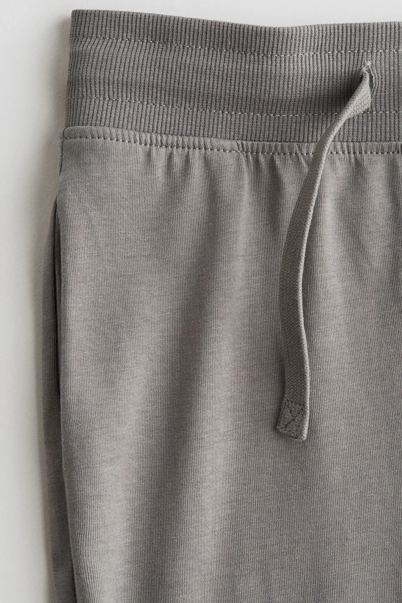 اتش اند ام بنطلون رياضي