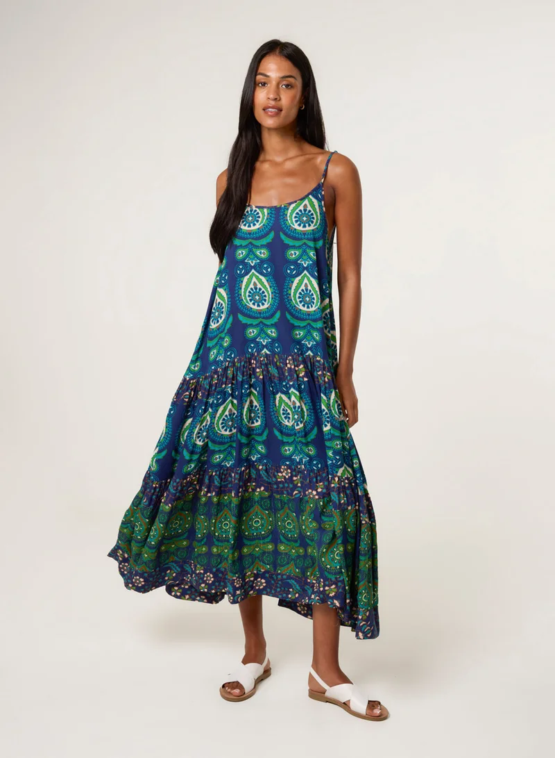 بلو فانيلا فستان كامي متعدد الطبقات