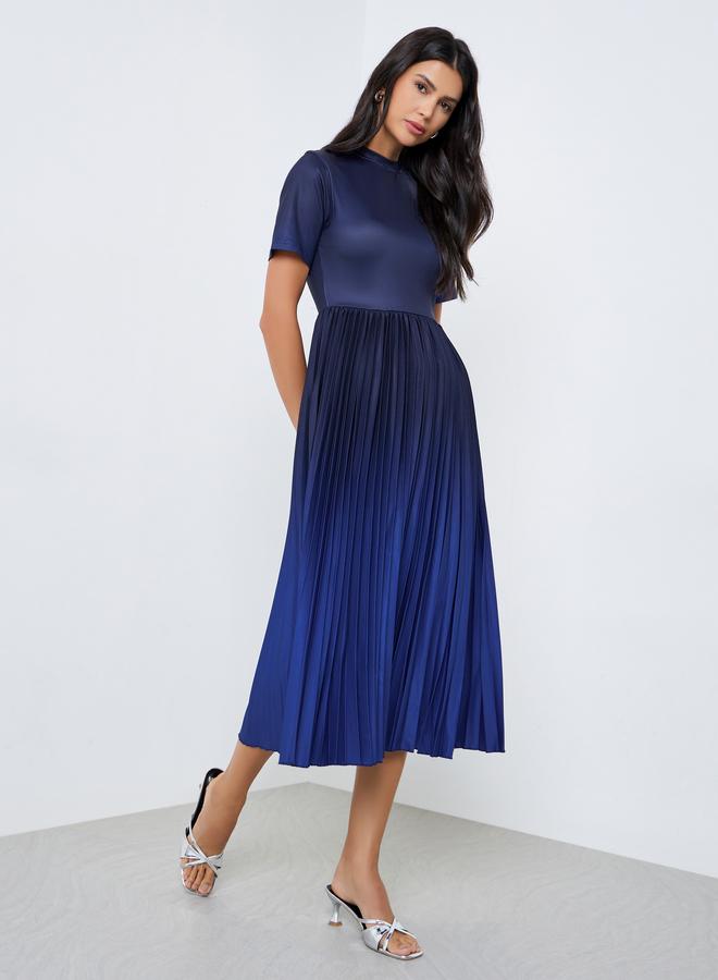Styli Blue Pleated Short Sleeves A-Line Midi Dress