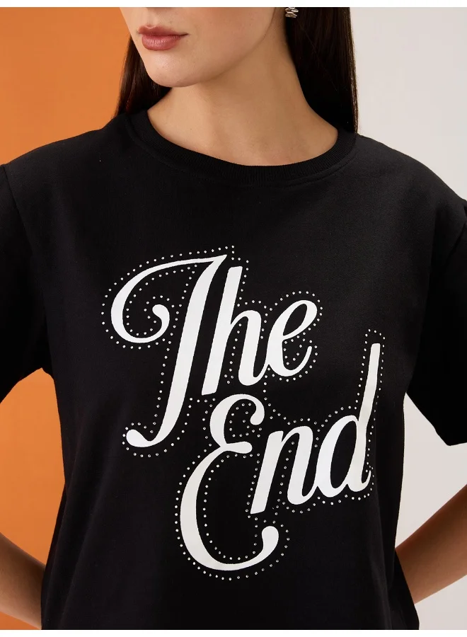 globus Women Black Typography Print Embellished Detail Round Neck Short Sleeves Boxy Fit Crop T-Shirt